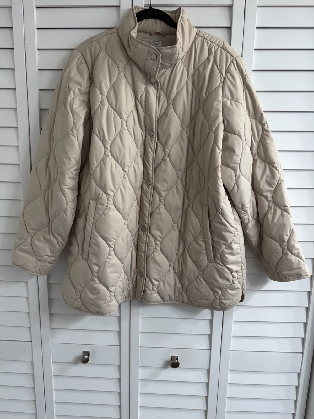 32 Degrees Women's Quilted Puffer Jacket in Light Beige